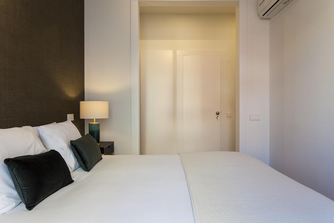 Casas Da Baixa - Terracos Das Olarias Pool Lissabon Buitenkant foto